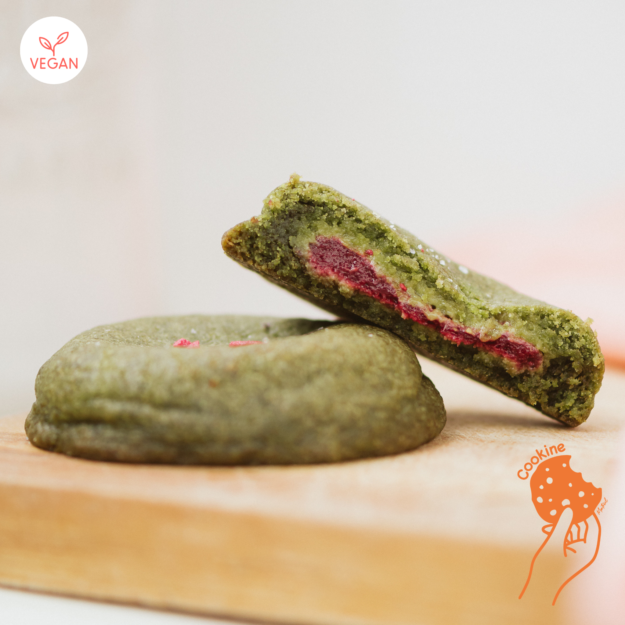 biscuit matcha végane au cœur framboise cookine